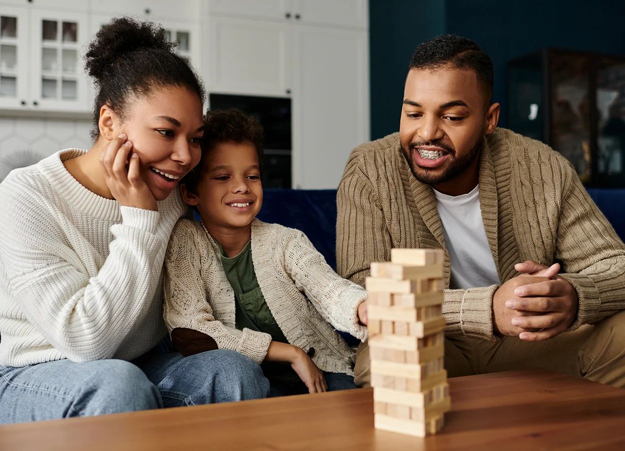 Top 5 Games to Entertain the Whole Family